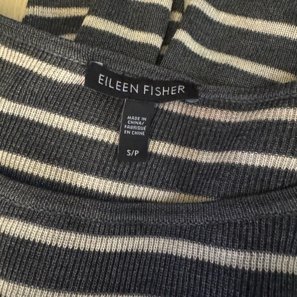Eileen Fisher Striped Long Sleeve Top Size Small | Minimalist Coastal Essential - Picture 2 of 2